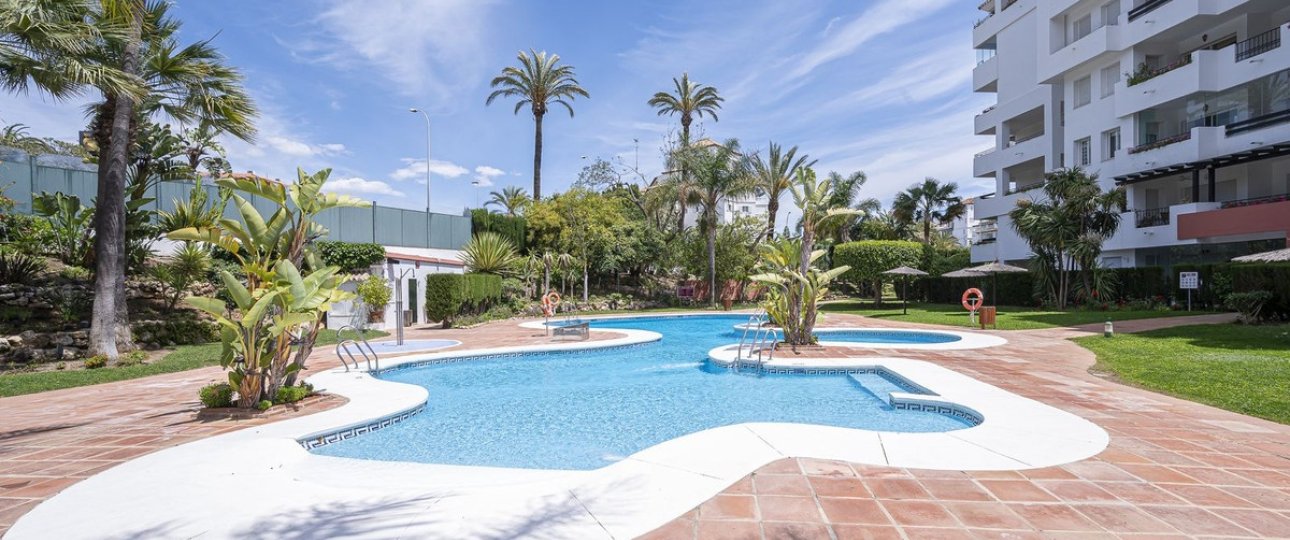 Rynek wtórny - apartment - Marbella - Puerto Banús