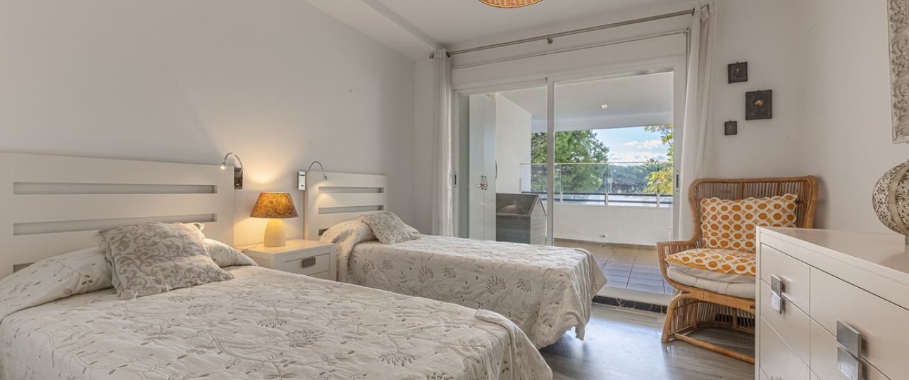 Rynek wtórny - apartment - Marbella - Puerto Banús