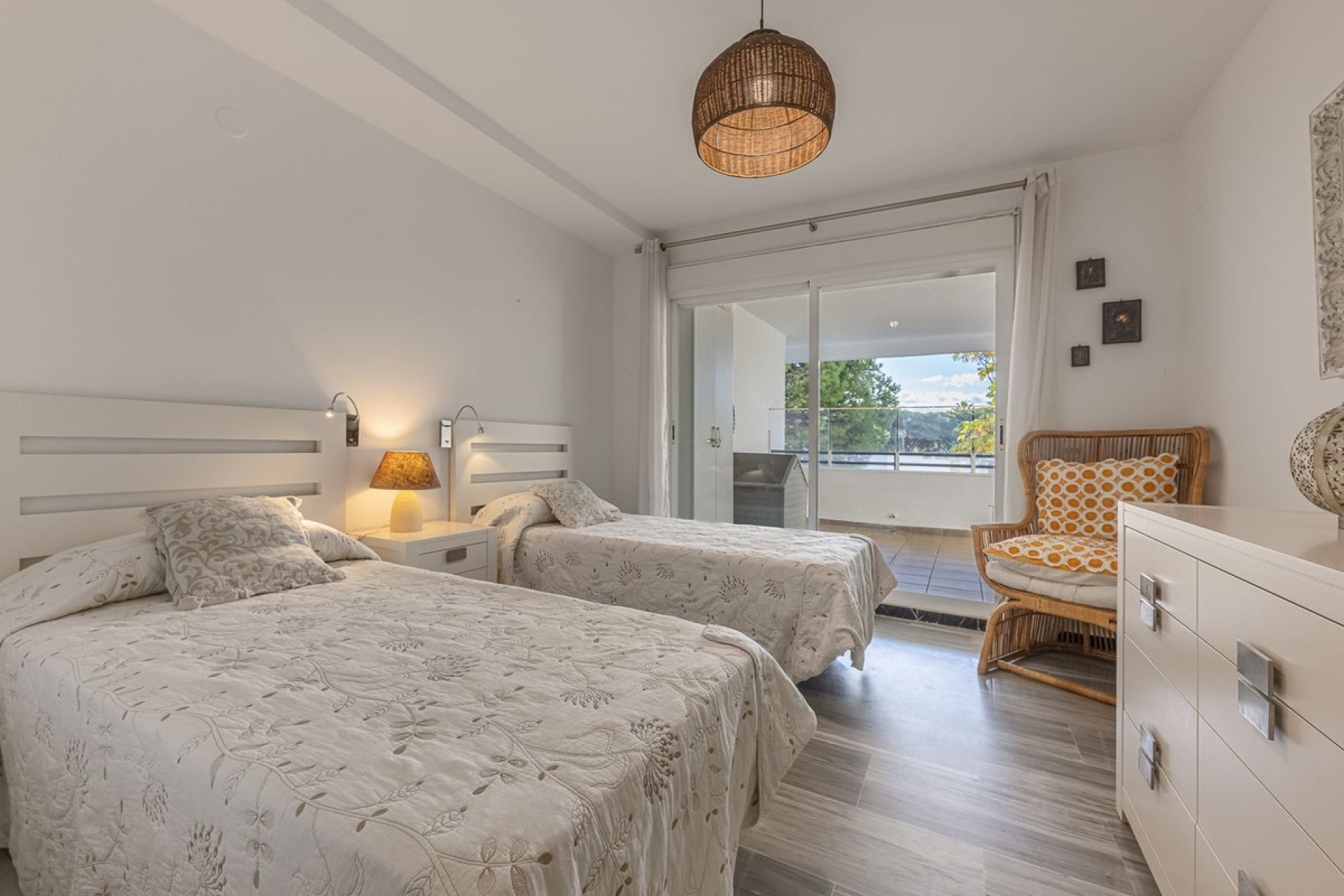 Rynek wtórny - apartment - Marbella - Puerto Banús
