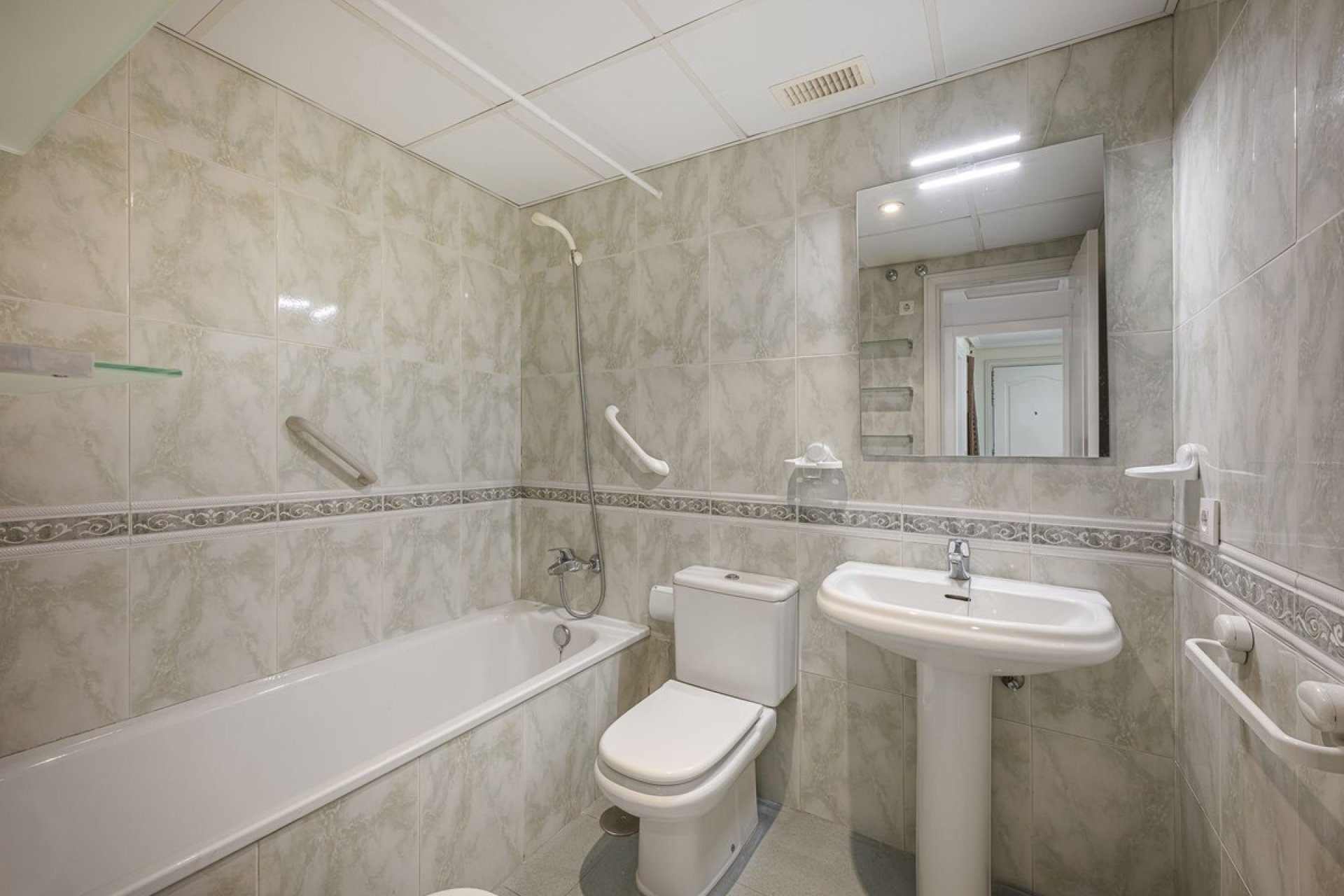 Rynek wtórny - apartment - Marbella - Puerto Banús