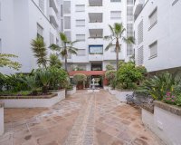 Rynek wtórny - apartment - Marbella - Puerto Banús