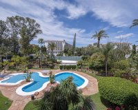 Rynek wtórny - apartment - Marbella - Puerto Banús