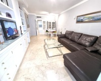 Rynek wtórny - apartment - Marbella - Puerto Banús