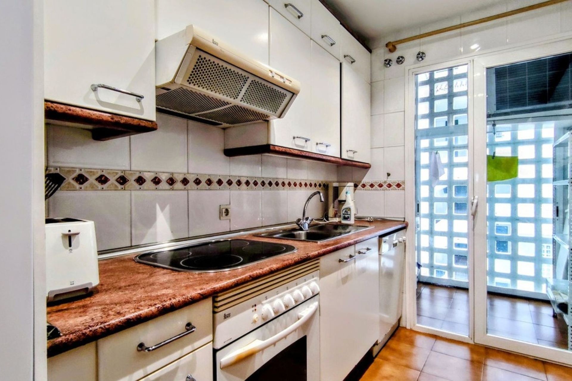 Rynek wtórny - apartment - Marbella - Puerto Banús