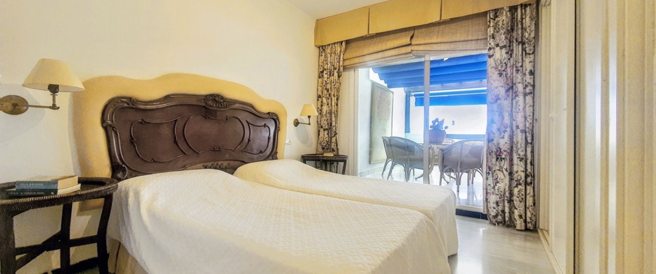 Rynek wtórny - apartment - Marbella - Puerto Banús