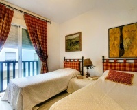 Rynek wtórny - apartment - Marbella - Puerto Banús