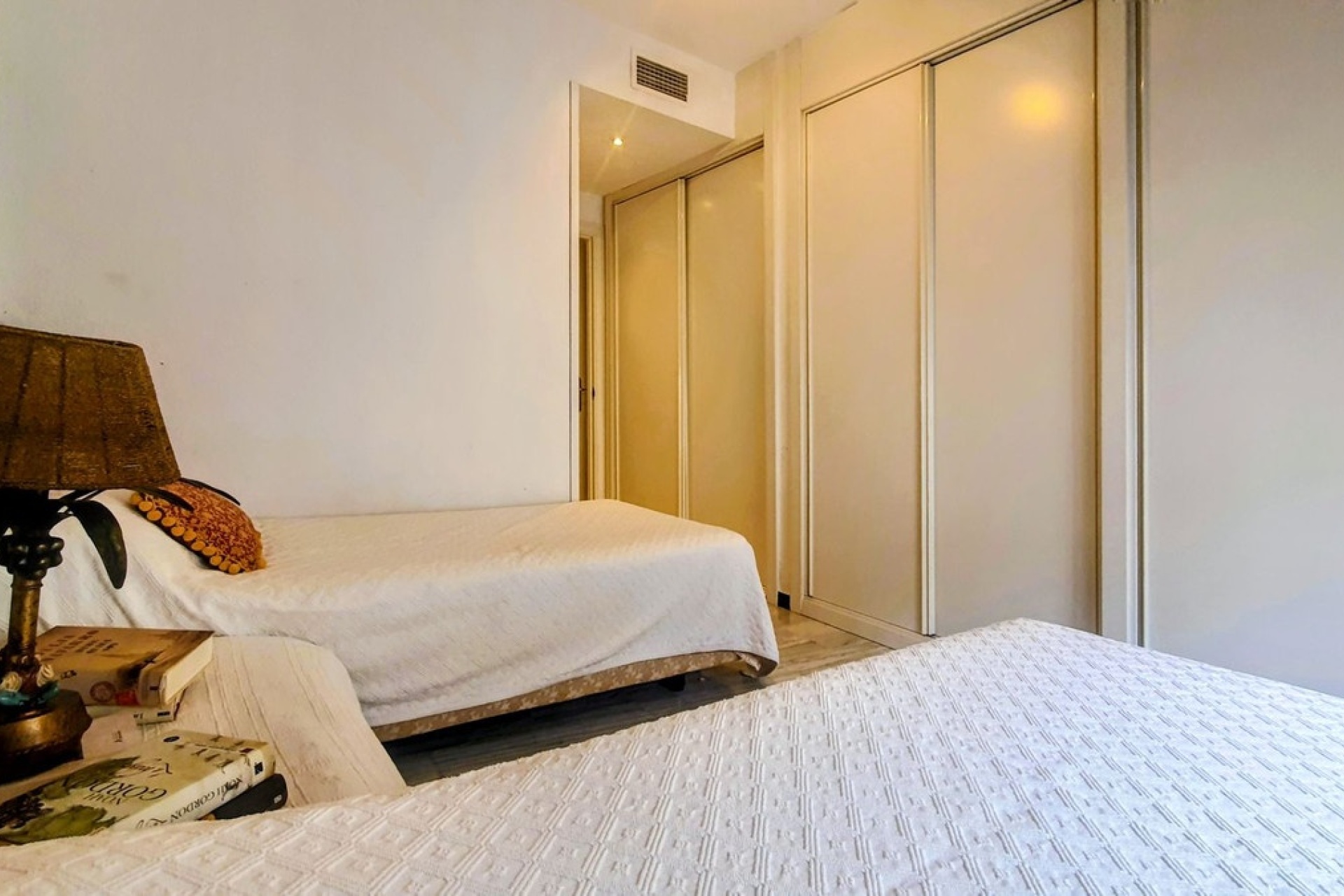 Rynek wtórny - apartment - Marbella - Puerto Banús