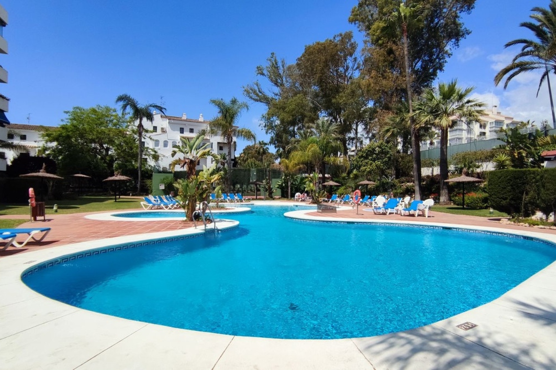 Rynek wtórny - apartment - Marbella - Puerto Banús