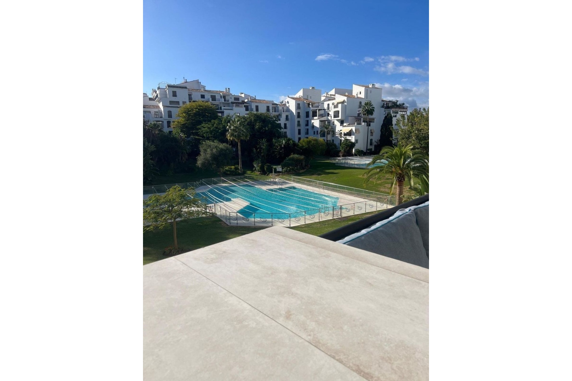 Rynek wtórny - apartment - Marbella - Puerto Banús