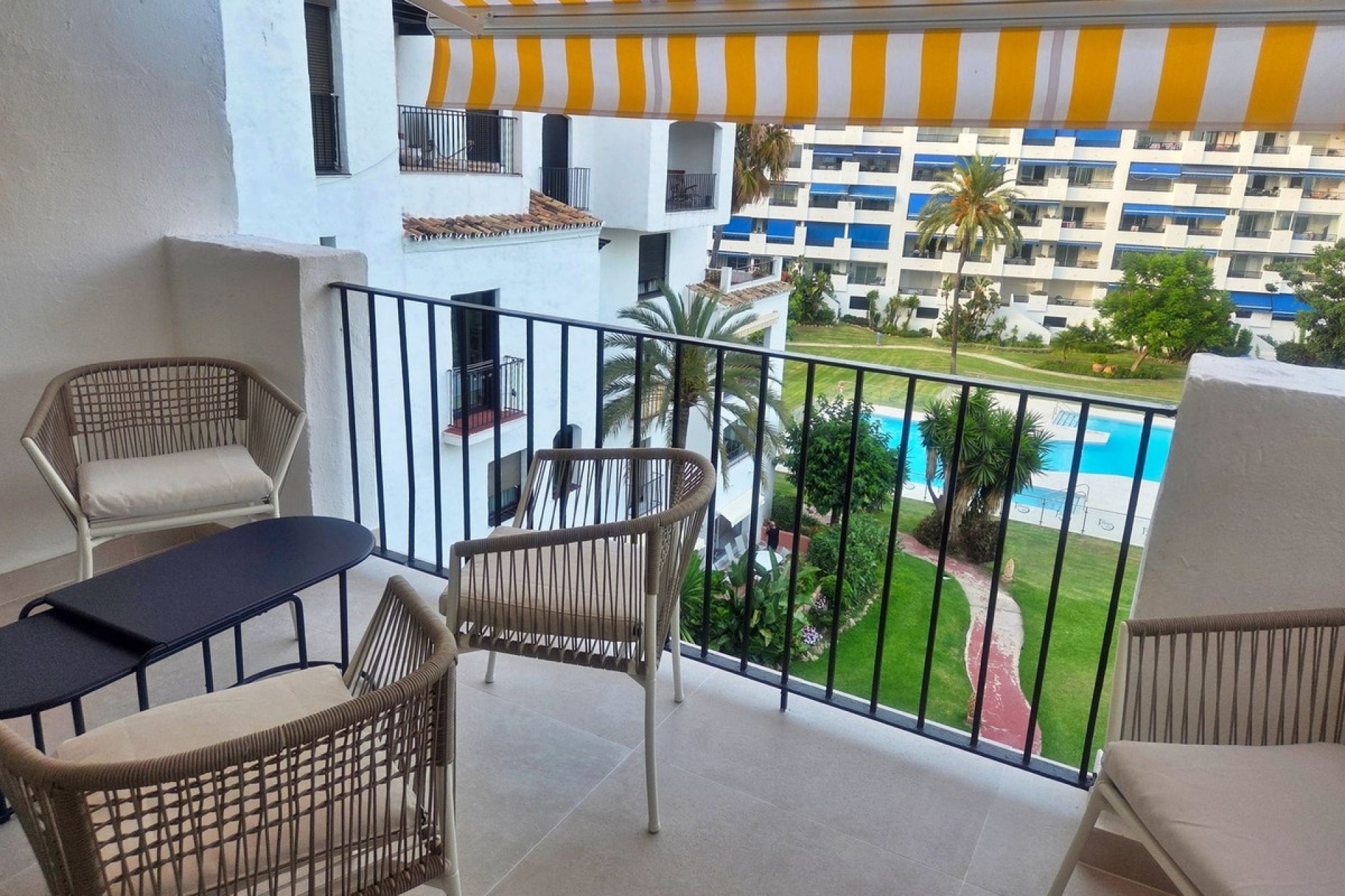 Rynek wtórny - apartment - Marbella - Puerto Banús