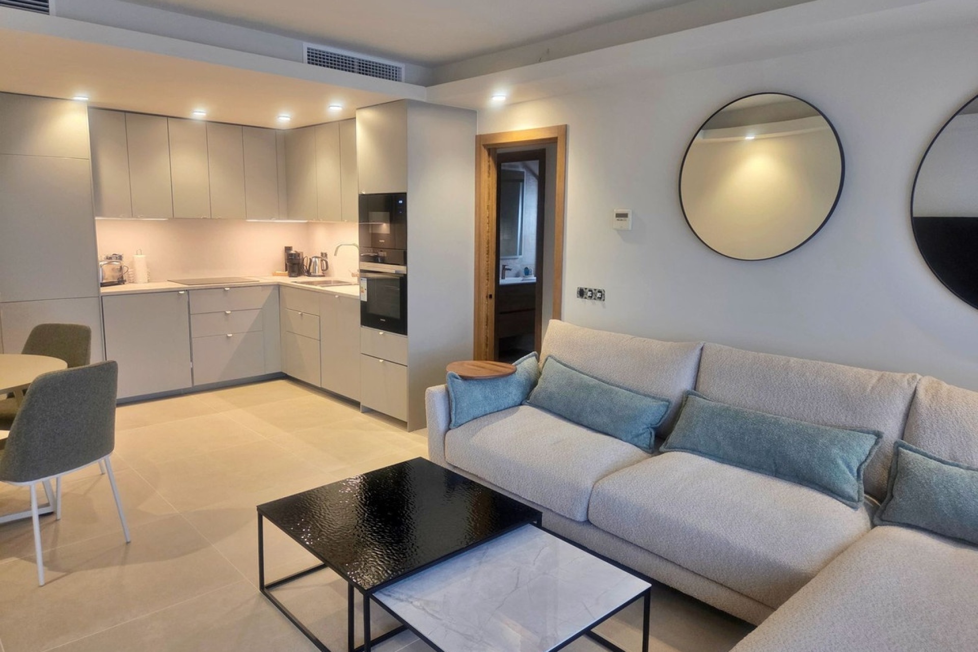 Rynek wtórny - apartment - Marbella - Puerto Banús