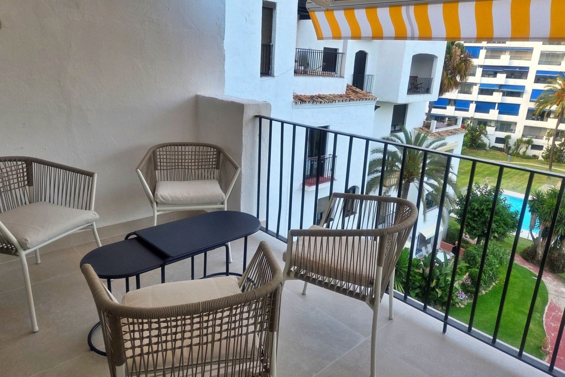 Rynek wtórny - apartment - Marbella - Puerto Banús