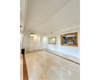 Rynek wtórny - apartment - Marbella - Puerto Banús