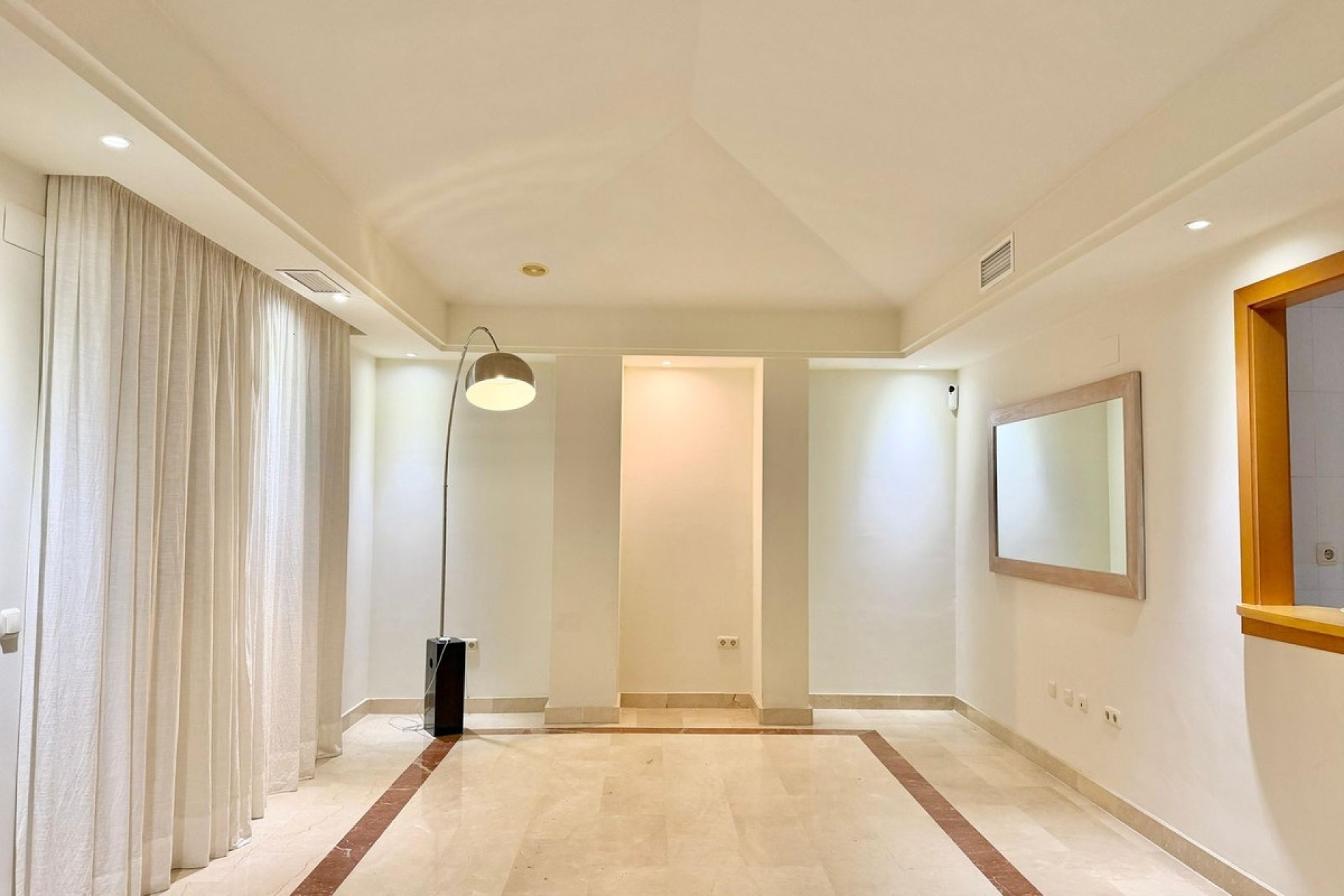 Rynek wtórny - apartment - Marbella - Puerto Banús