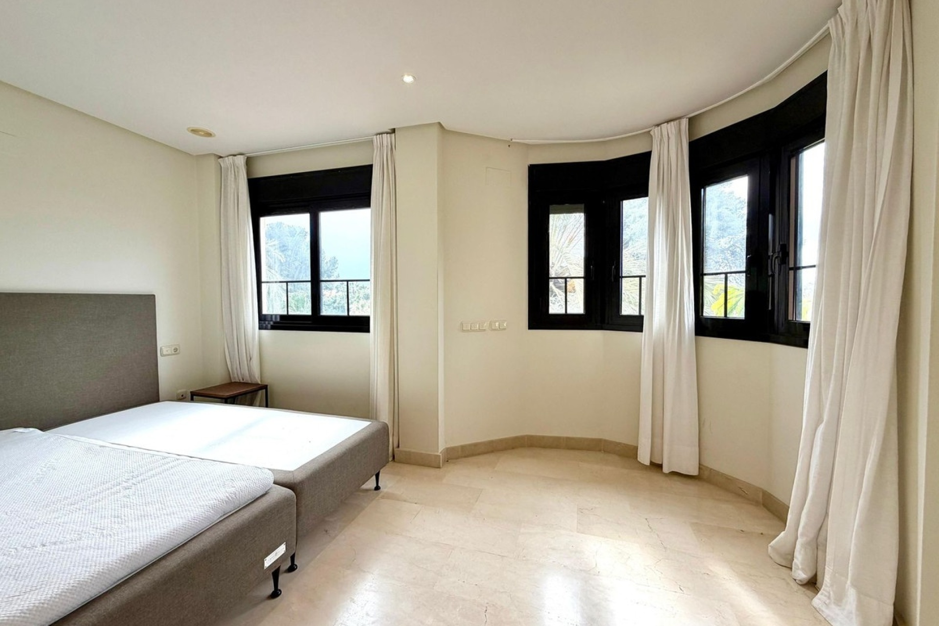 Rynek wtórny - apartment - Marbella - Puerto Banús
