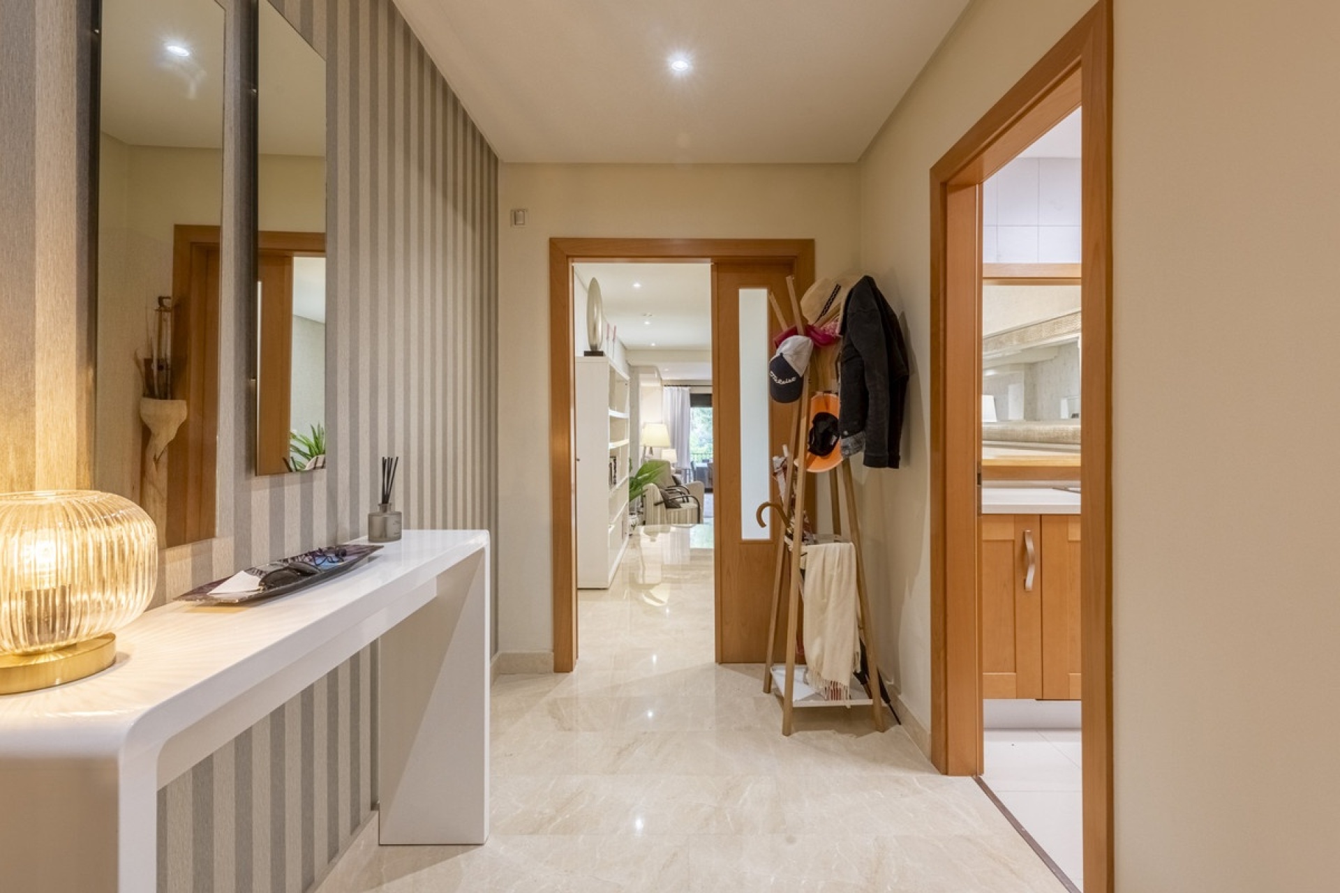 Rynek wtórny - apartment - Marbella - Puerto Banús