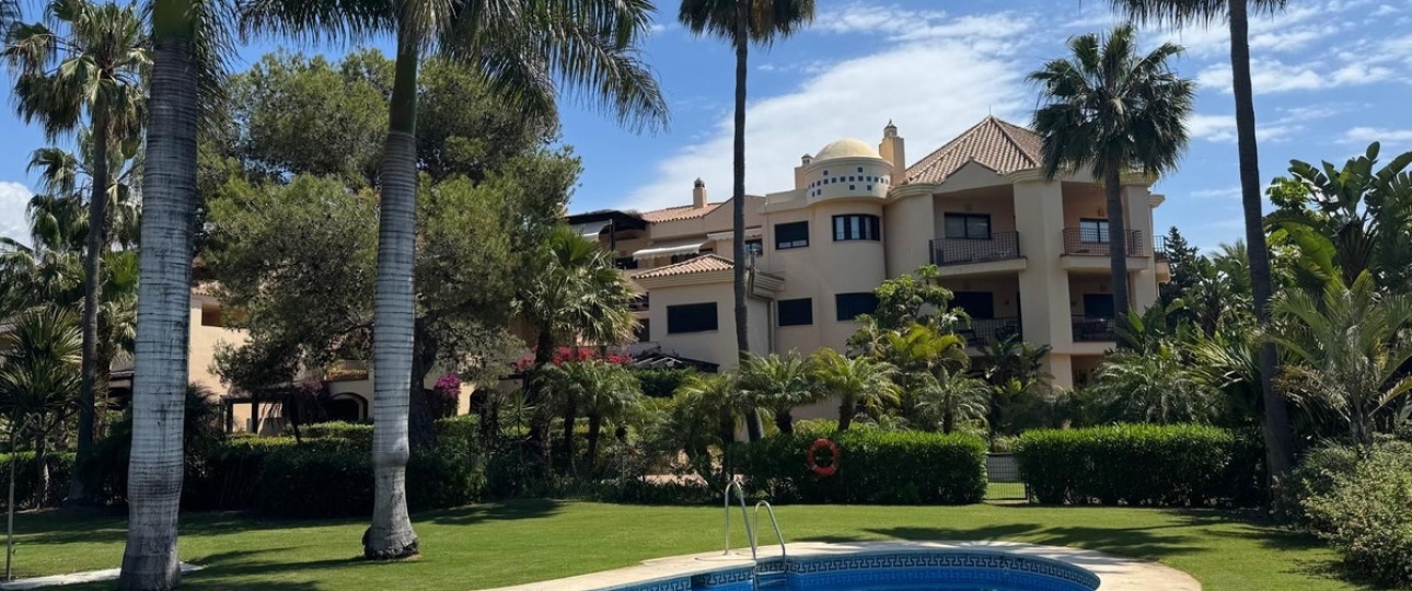 Rynek wtórny - apartment - Marbella - Puerto Banús