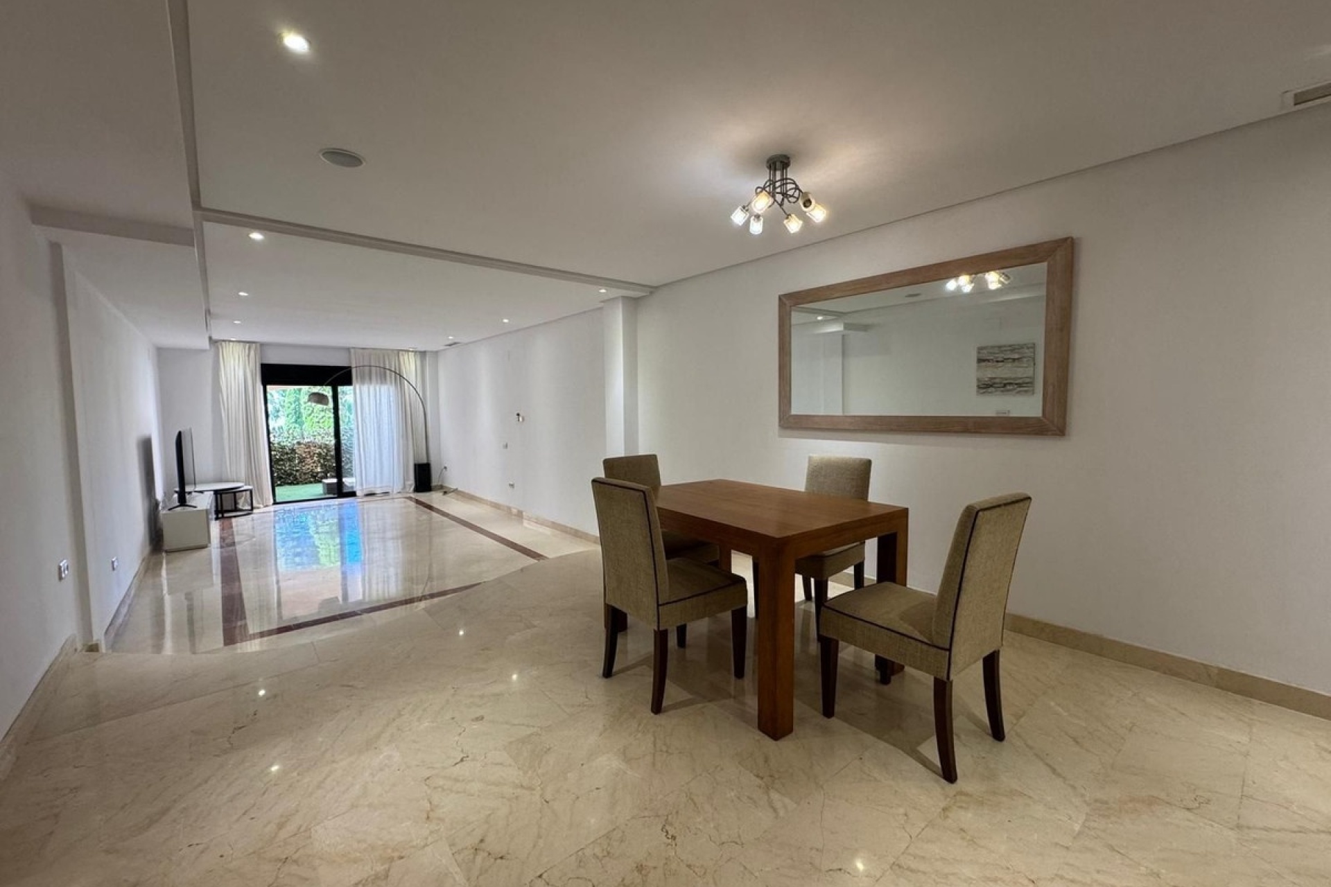 Rynek wtórny - apartment - Marbella - Puerto Banús