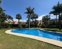 Rynek wtórny - apartment - Marbella - Puerto Banús