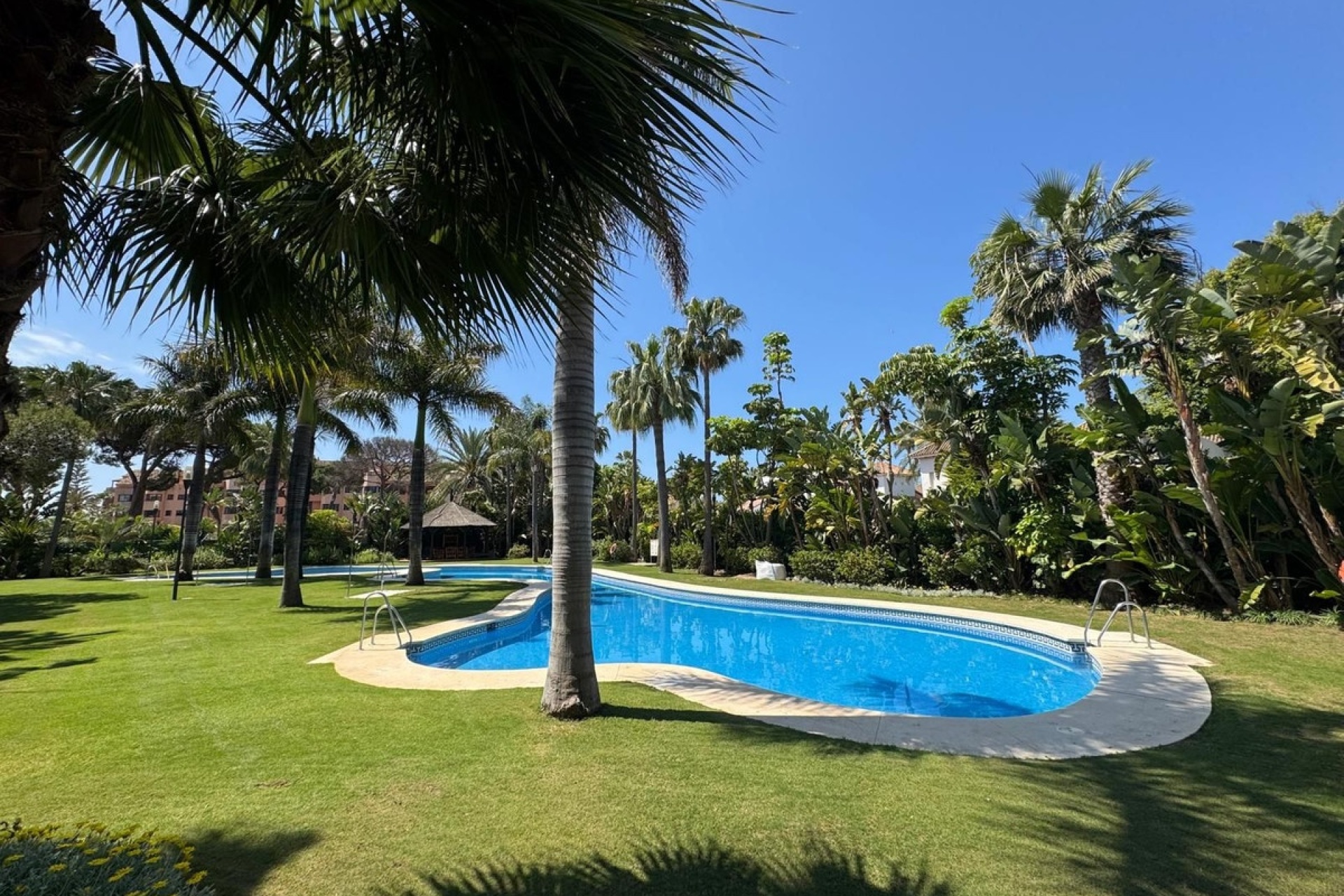 Rynek wtórny - apartment - Marbella - Puerto Banús