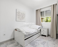 Rynek wtórny - apartment - Marbella - Puerto Banús