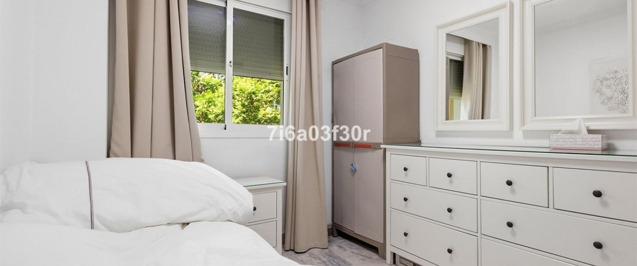 Rynek wtórny - apartment - Marbella - Puerto Banús