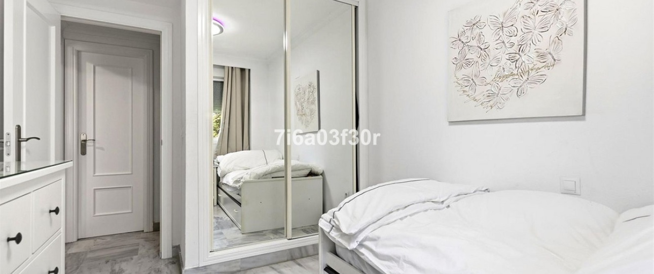 Rynek wtórny - apartment - Marbella - Puerto Banús