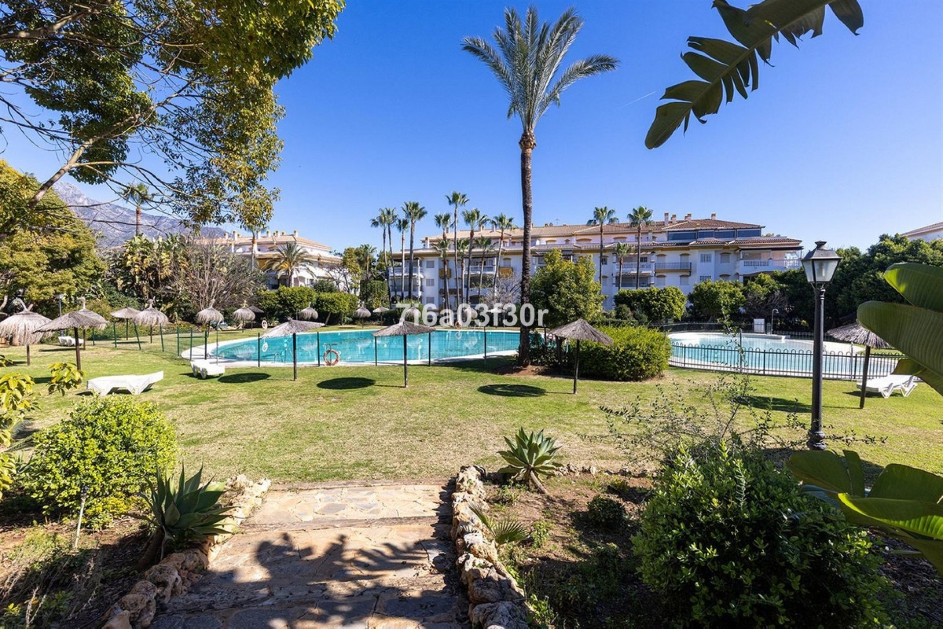 Rynek wtórny - apartment - Marbella - Puerto Banús