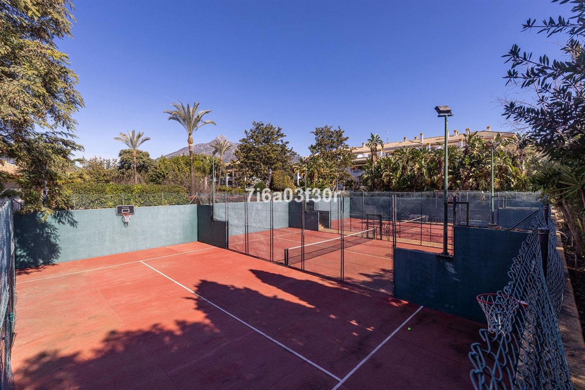 Rynek wtórny - apartment - Marbella - Puerto Banús