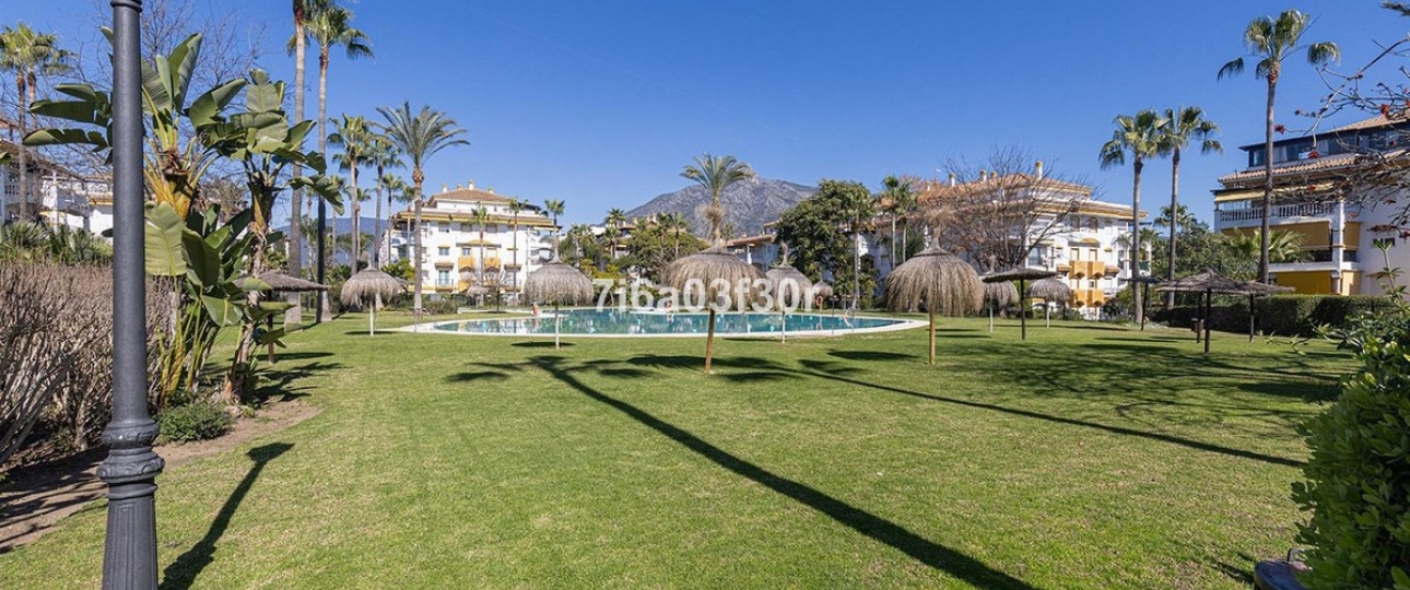 Rynek wtórny - apartment - Marbella - Puerto Banús