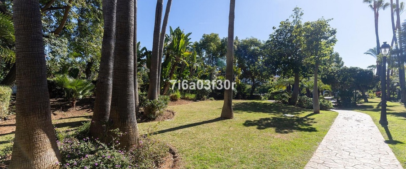 Rynek wtórny - apartment - Marbella - Puerto Banús