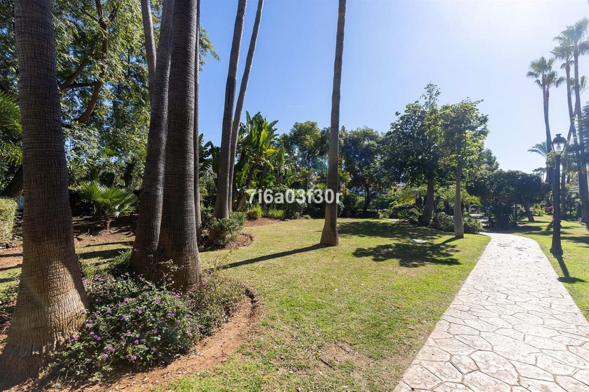Rynek wtórny - apartment - Marbella - Puerto Banús