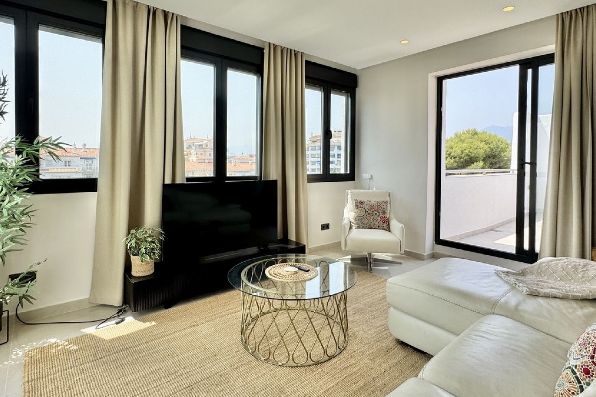 Rynek wtórny - apartment - Marbella - Puerto Banús