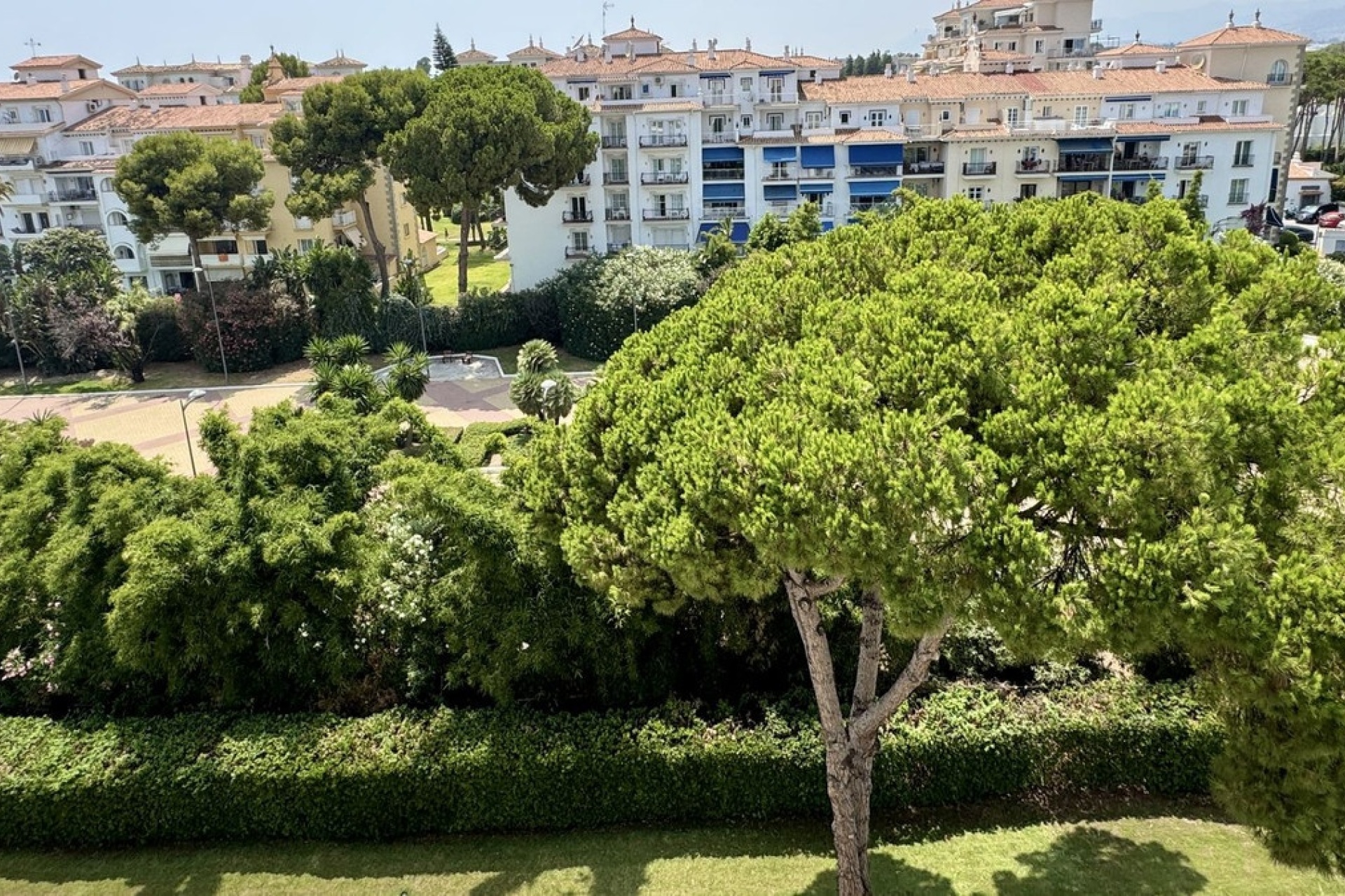 Rynek wtórny - apartment - Marbella - Puerto Banús