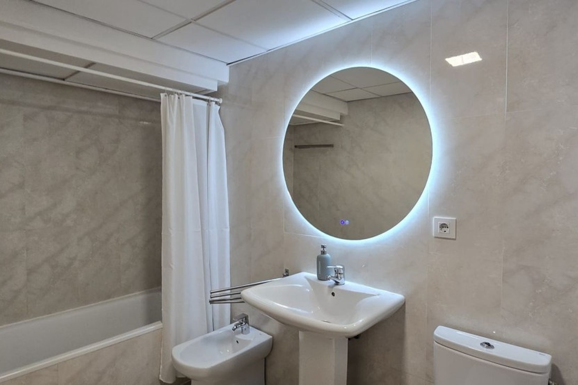Rynek wtórny - apartment - Marbella - Puerto Banús