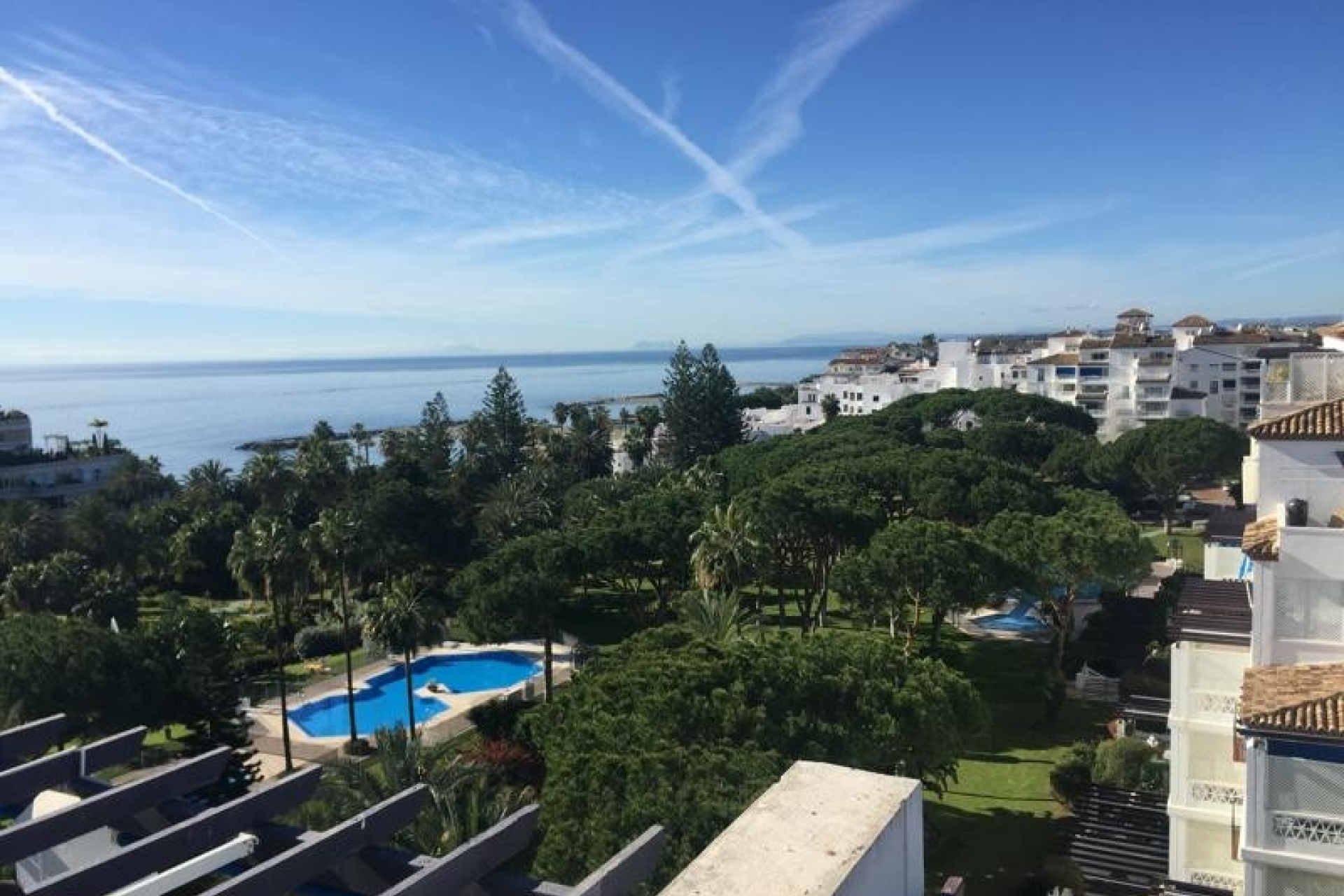 Rynek wtórny - apartment - Marbella - Puerto Banús