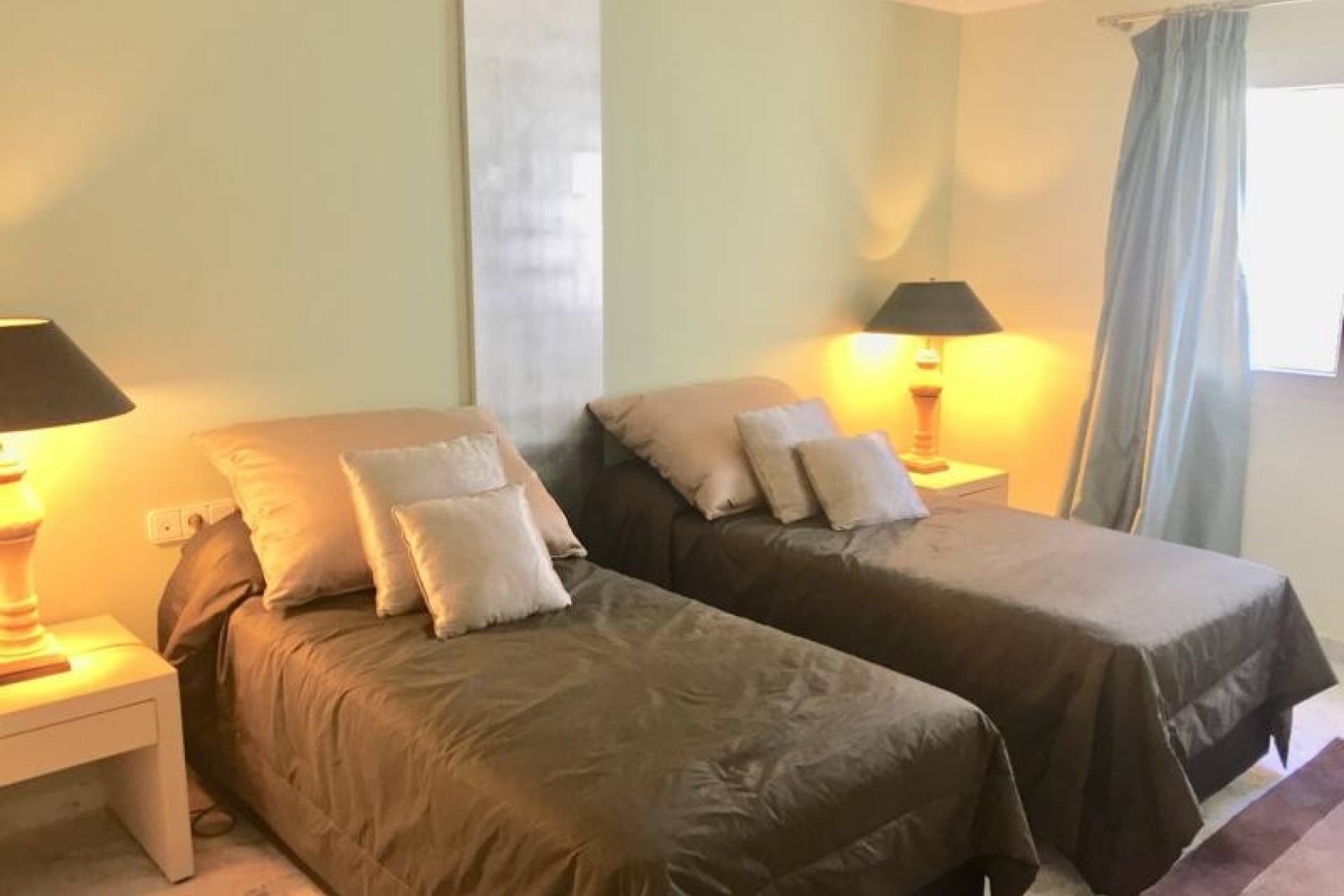 Rynek wtórny - apartment - Marbella - Puerto Banús