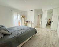 Rynek wtórny - apartment - Marbella - Puerto Banús