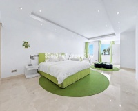Rynek wtórny - apartment - Marbella - Puerto Banús