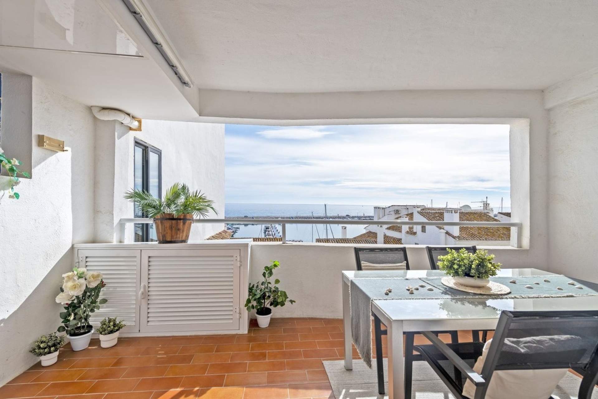 Rynek wtórny - apartment - Marbella - Puerto Banús