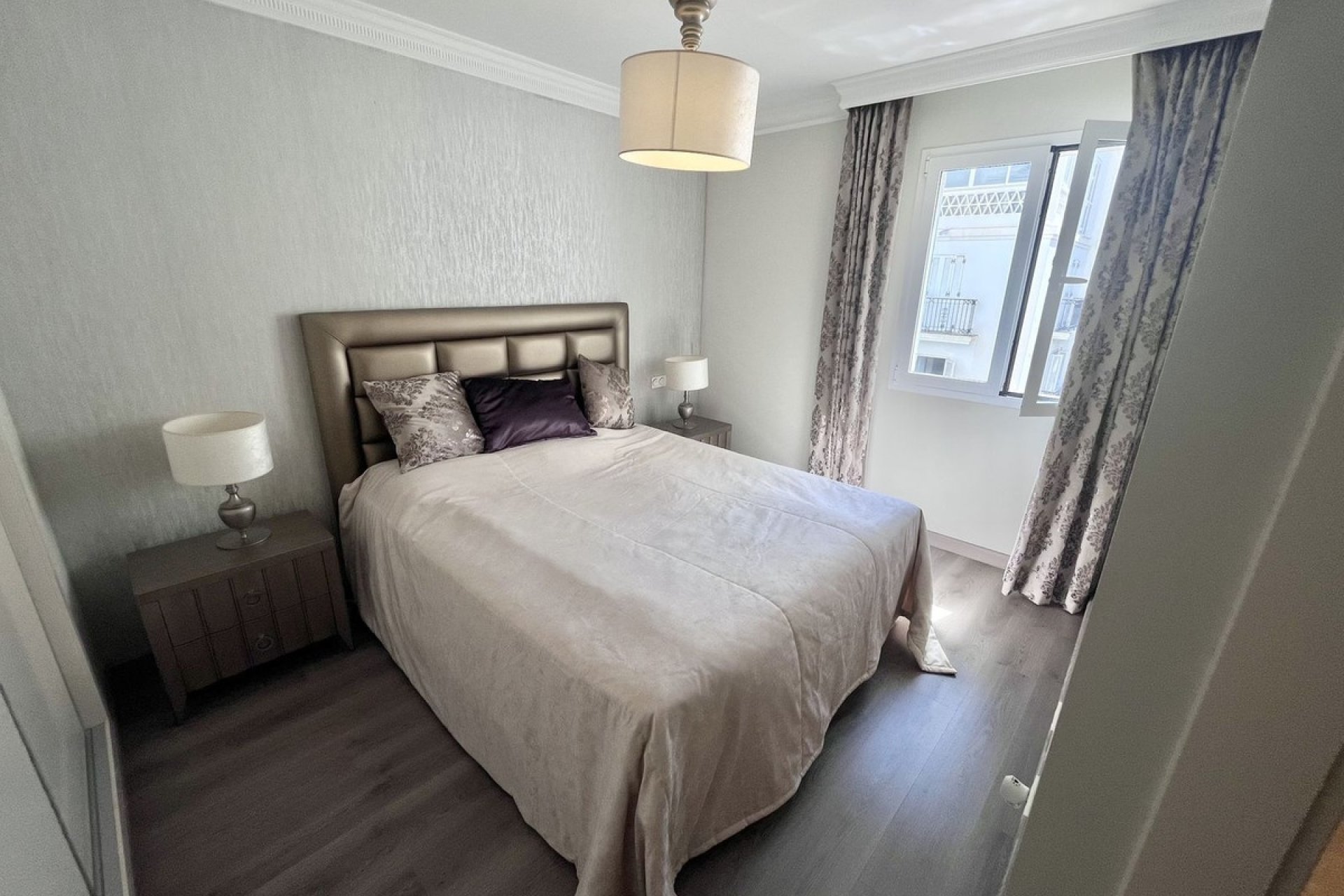 Rynek wtórny - apartment - Marbella - Puerto Banús