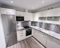 Rynek wtórny - apartment - Marbella - Puerto Banús