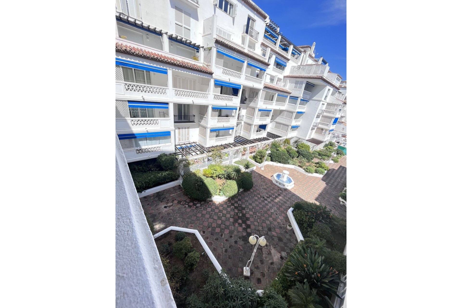 Rynek wtórny - apartment - Marbella - Puerto Banús