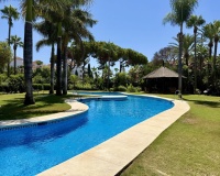 Rynek wtórny - apartment - Marbella - Puerto Banús