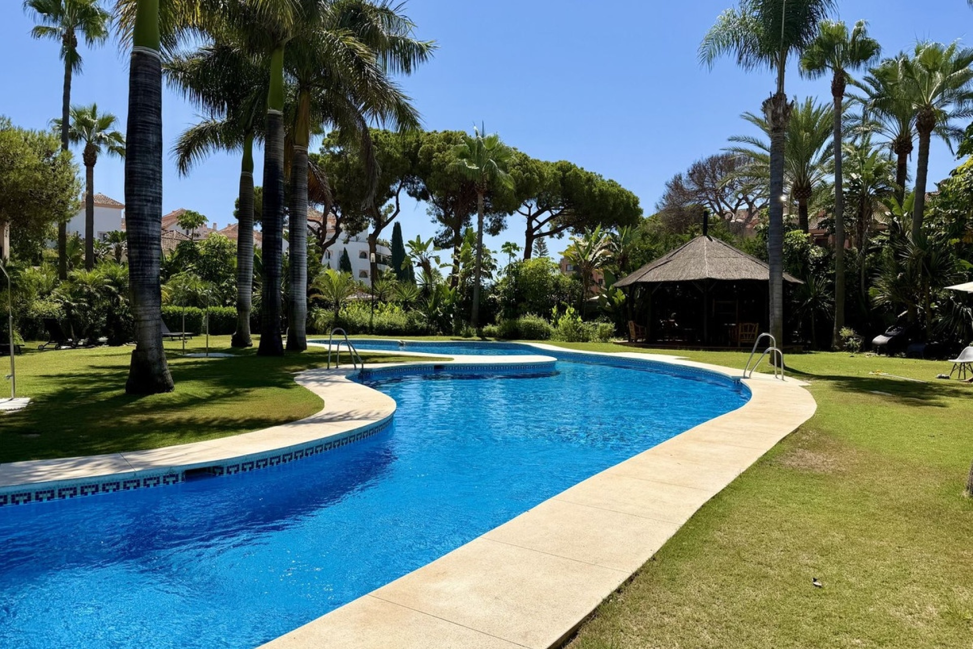 Rynek wtórny - apartment - Marbella - Puerto Banús