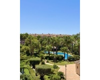 Rynek wtórny - apartment - Marbella - Puerto Banús