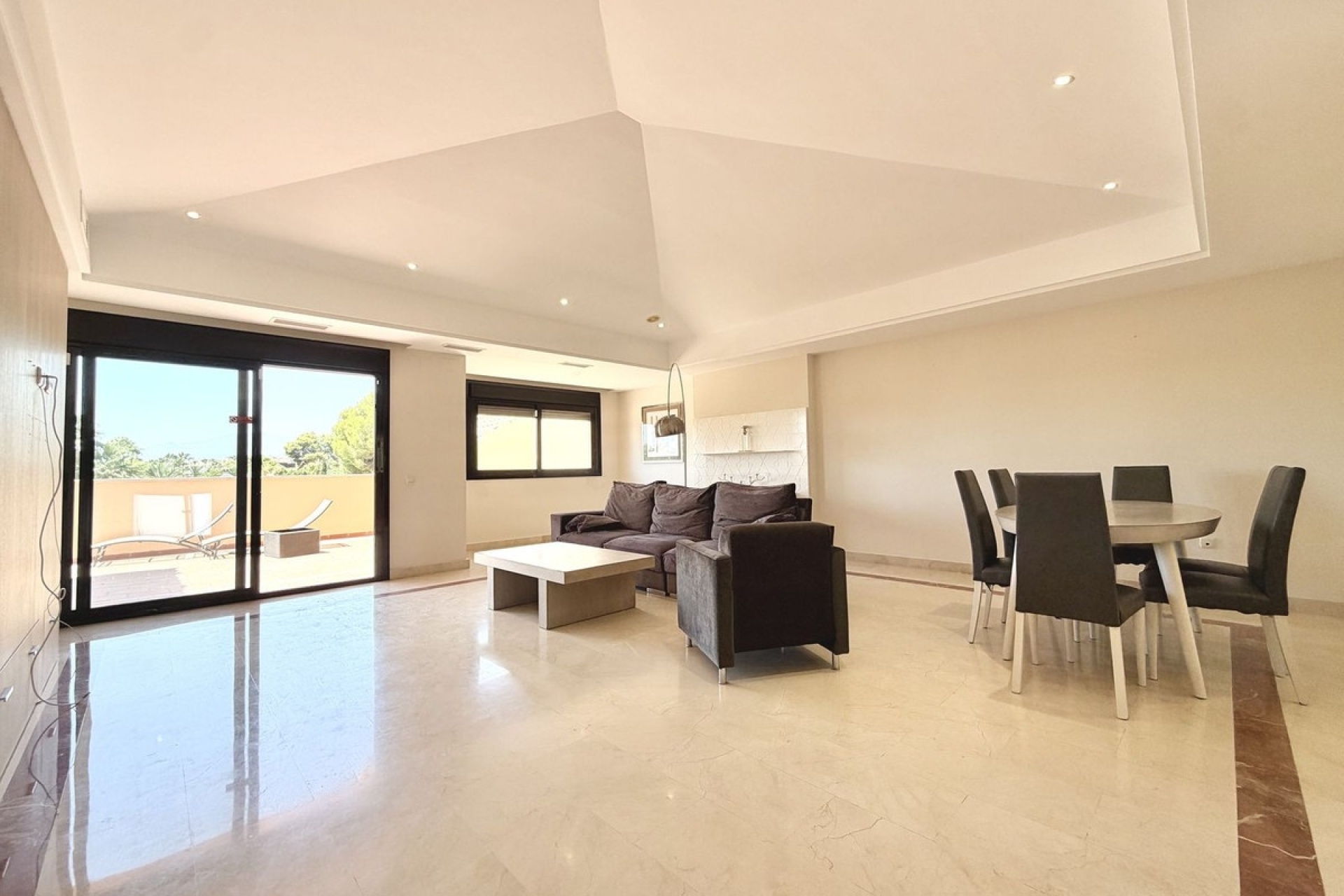 Rynek wtórny - apartment - Marbella - Puerto Banús
