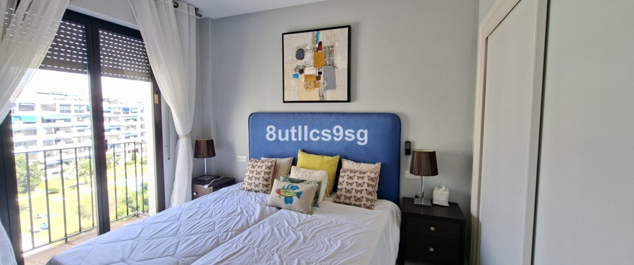 Rynek wtórny - apartment - Marbella - Puerto Banús