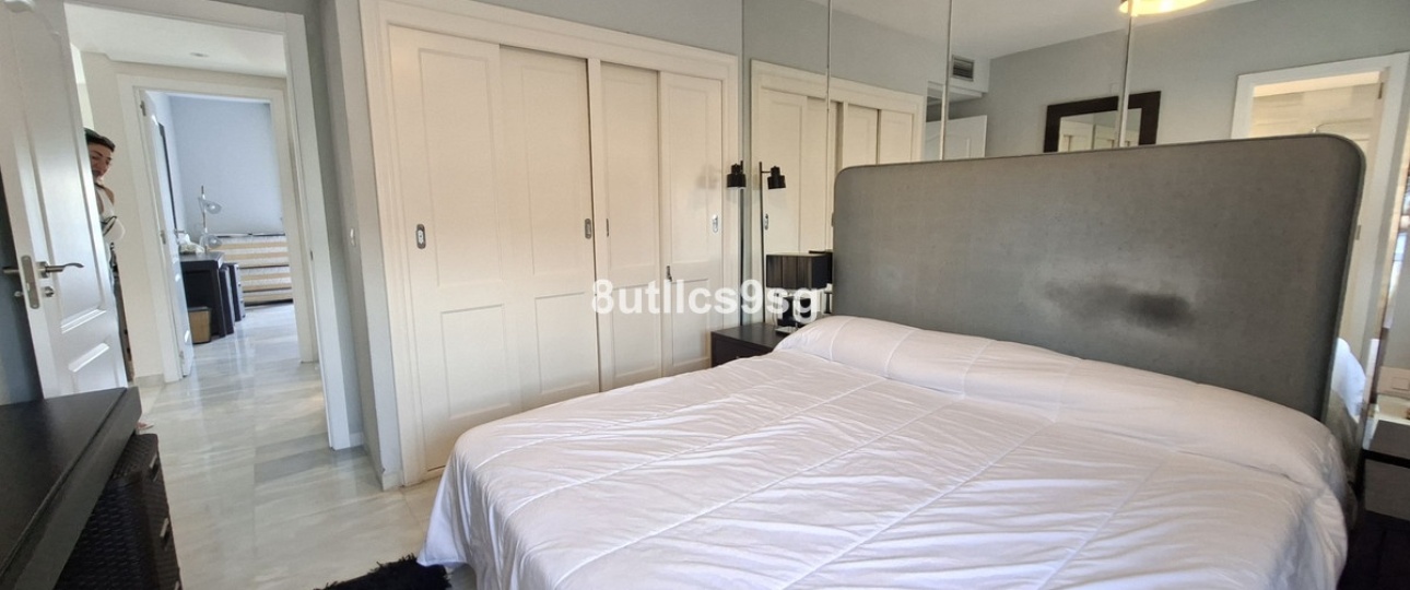 Rynek wtórny - apartment - Marbella - Puerto Banús