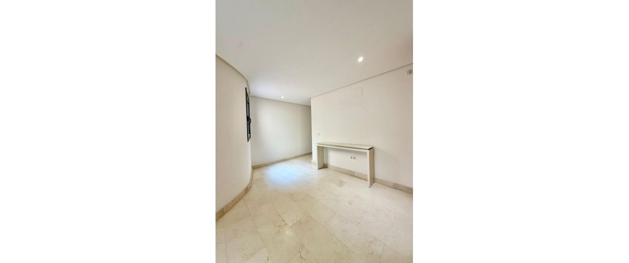 Rynek wtórny - apartment - Marbella - Puerto Banús